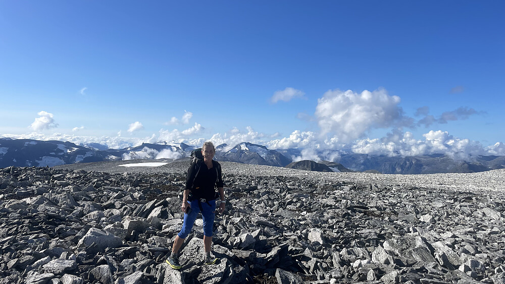 Ein skal like å trakke fjellstein og ur i dette riket!