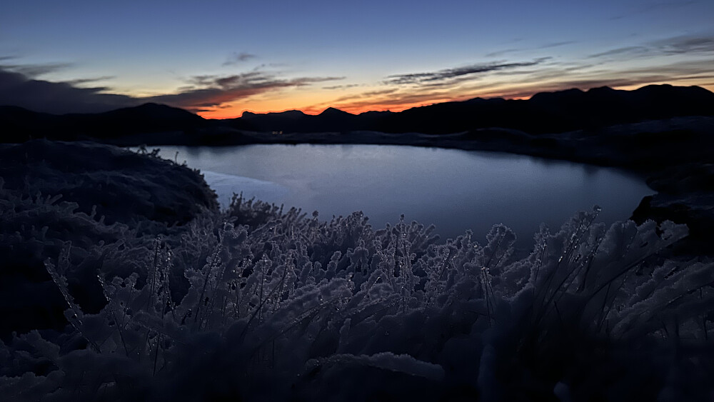 Solnedgangen er vakker ifrå Orkja 