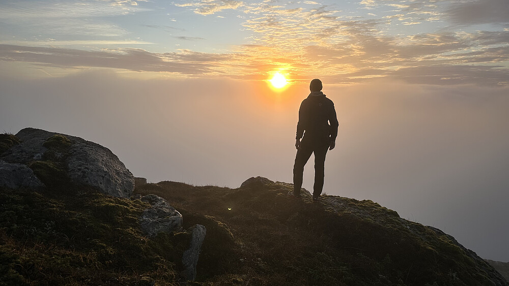 Så fint å kunne nyte solnedgangen i fjellet på retur!