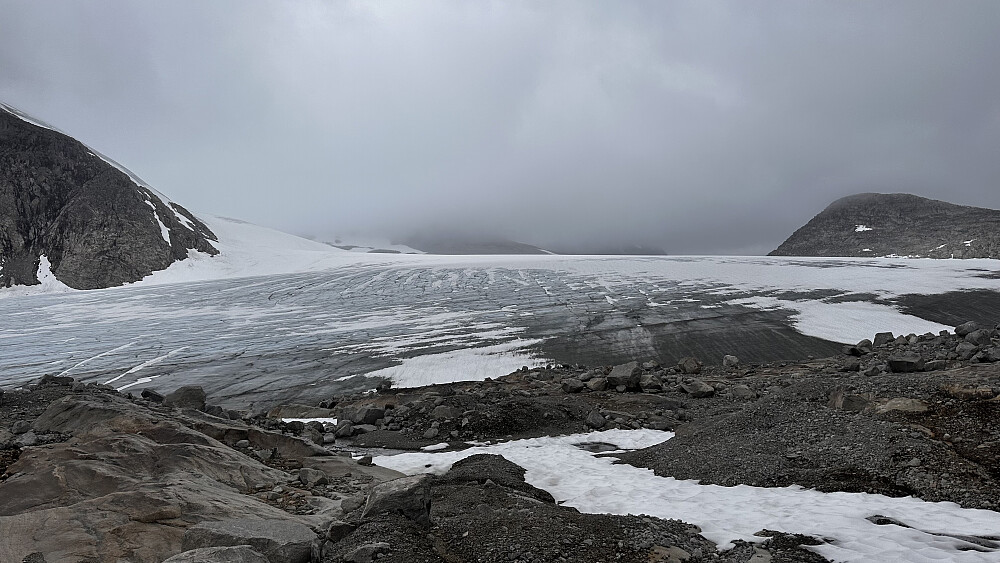 Ved Fortundalsbreen