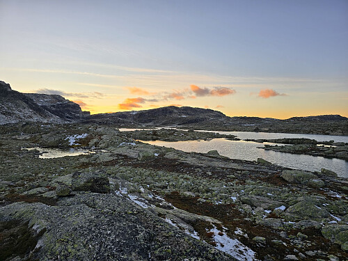 Solnedgang mot Kyrkjedøri