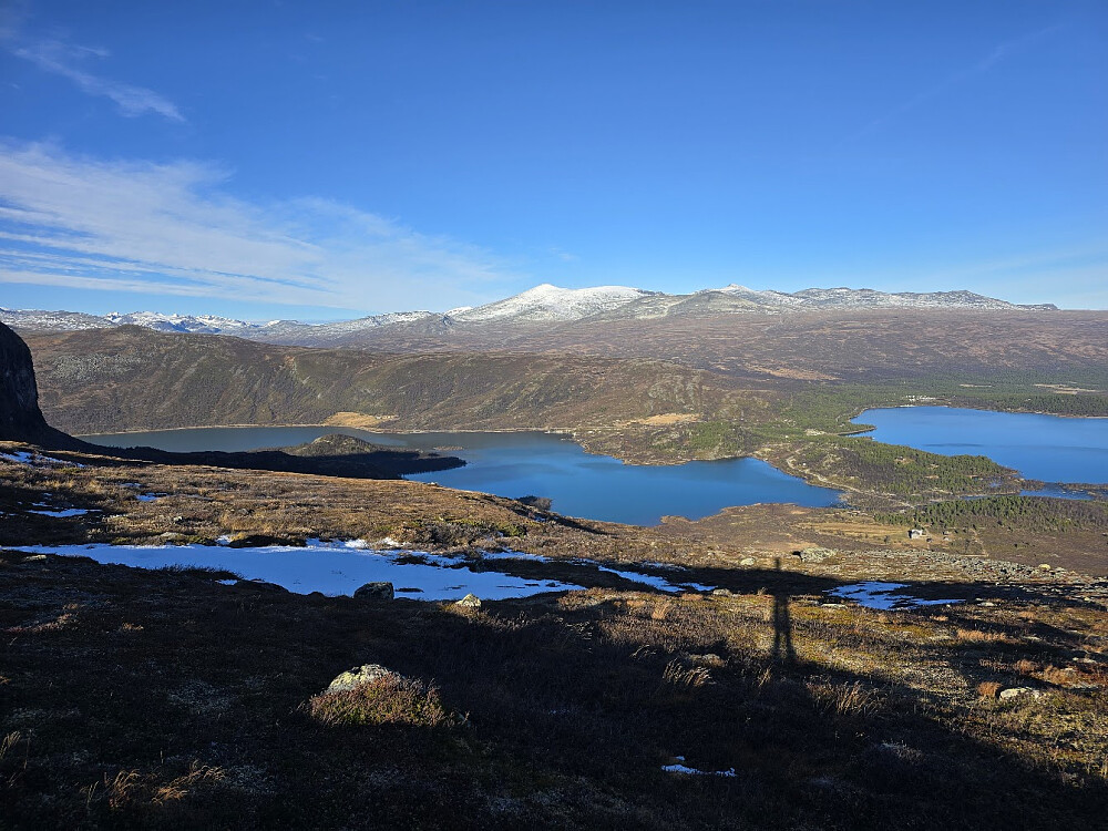 Til å være liten og tjukk - så var det oppløftende å se hvordan skyggen gjorde meg lang og slank