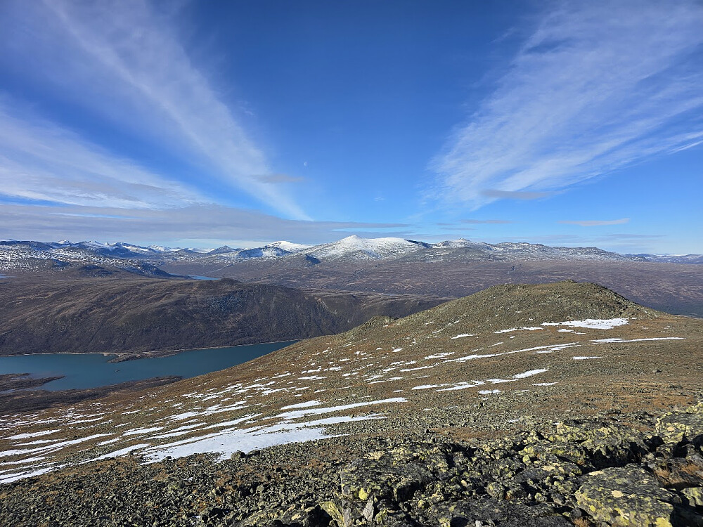 Norges to høyeste fjell i sikte