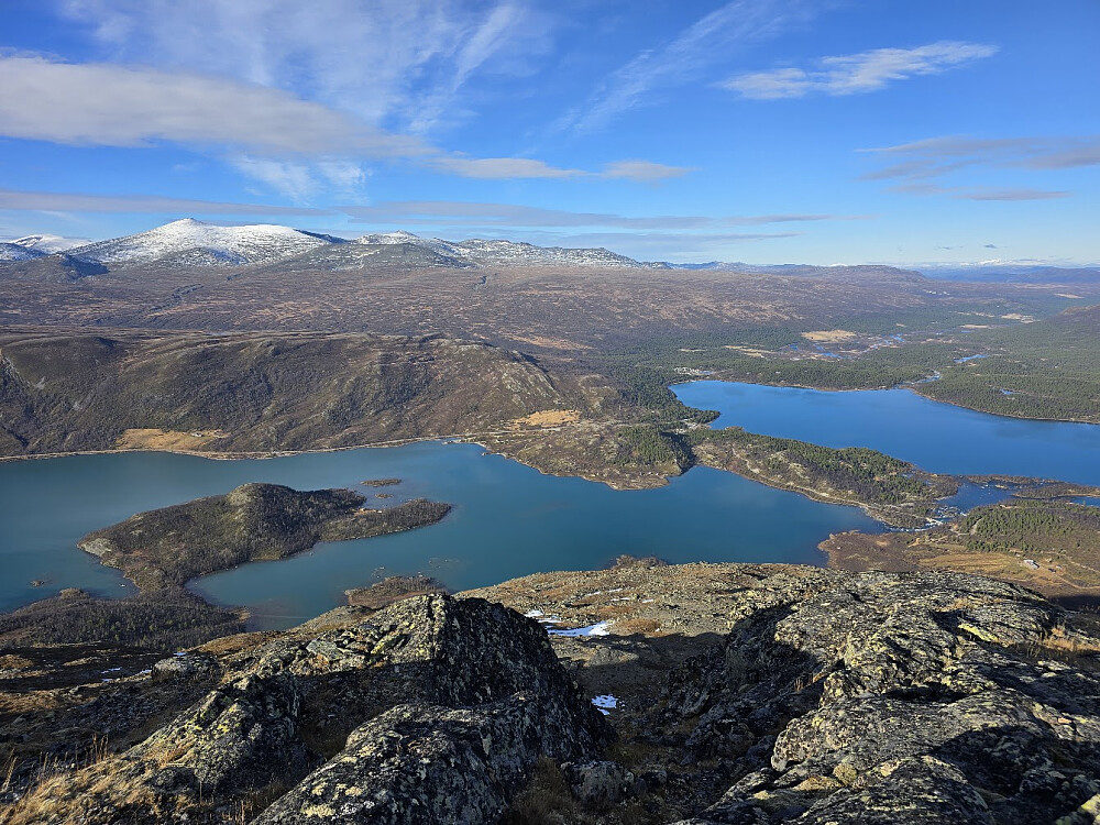 Svartberget mot Sjodalsvatna
