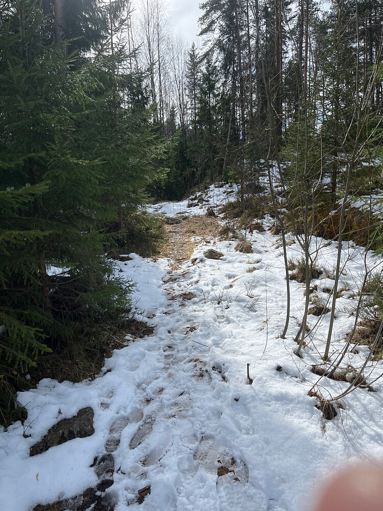 Lå igjen snø etter siste snøfallet i påsken
