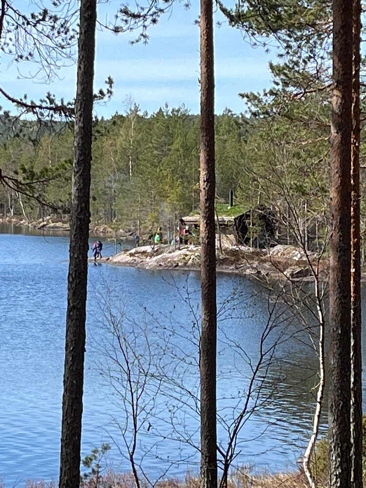 Straks fremme ved badstua ved Østre Tresjøen, cca 3 km fra Brauterseter