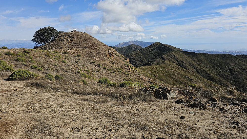 Fra antenna og bort på høyeste punkt, hvor jeg traff 2 spanske damer