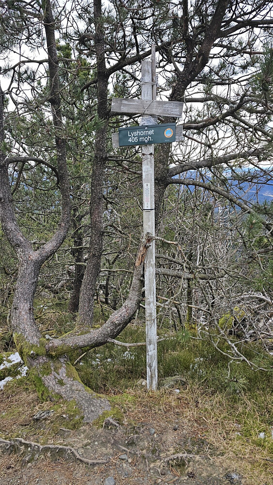 Skilt på toppen. En minusgrad var fin tur temperatur
