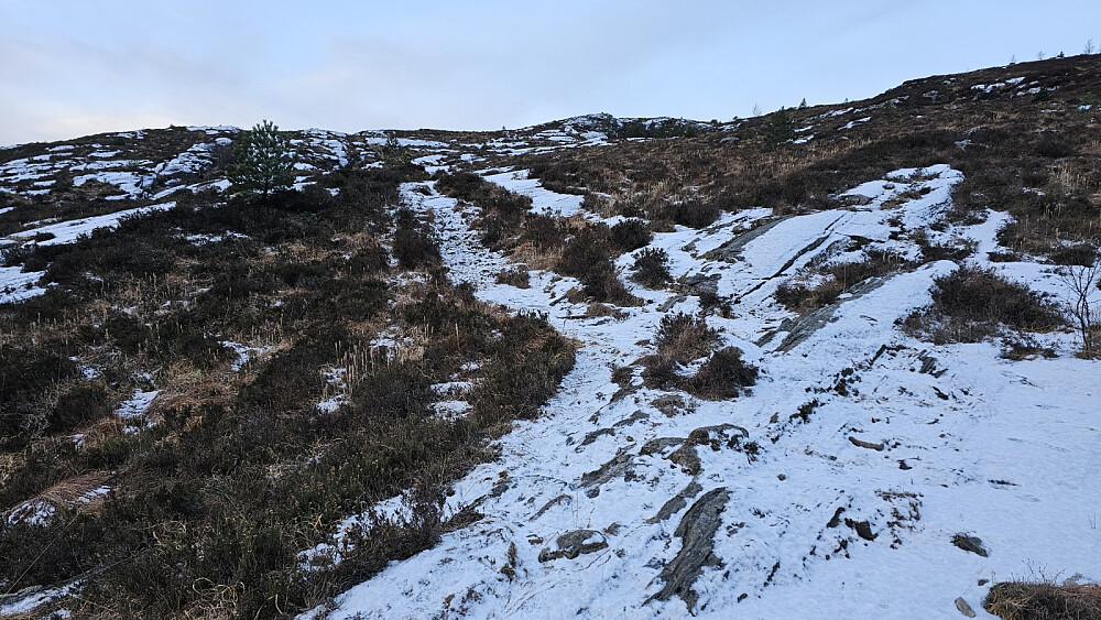 Litt frossen snø, men den var ikke glatt