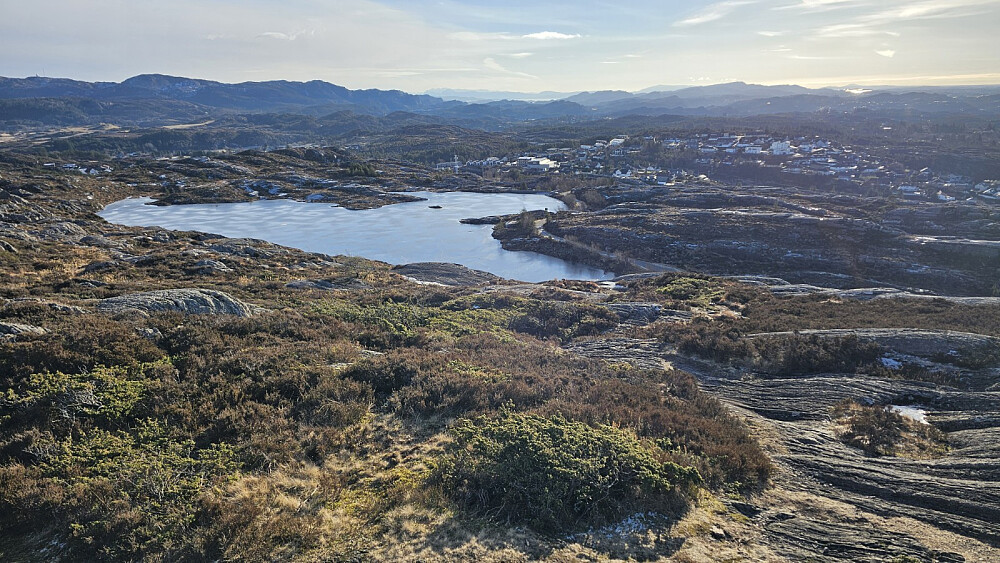 Fra vesttoppen og ned mot start