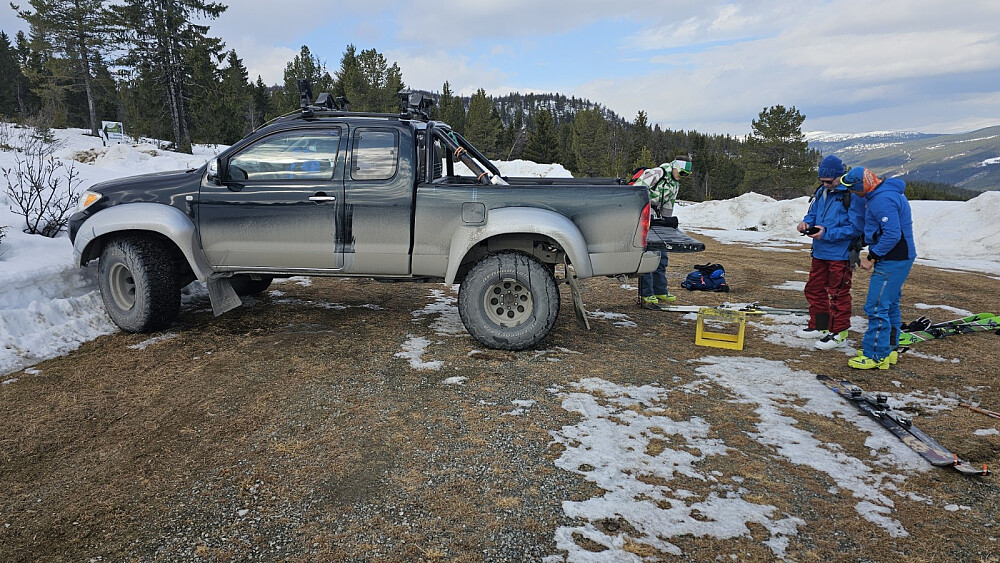 Framme på turstart ble det innføring i Peakbook appen på TMT