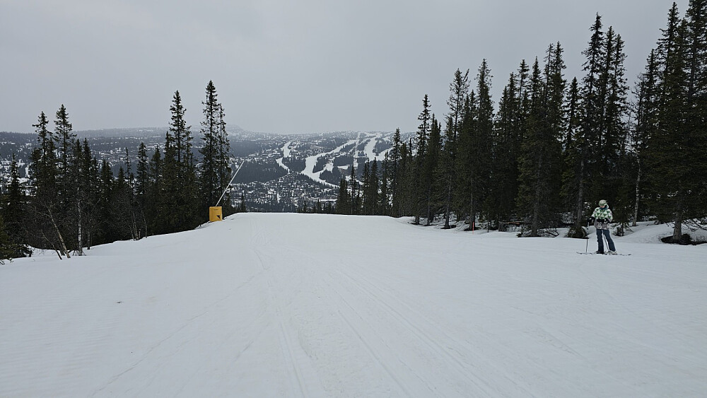 Fra løypa på Varden og over mot kvitfjell vest