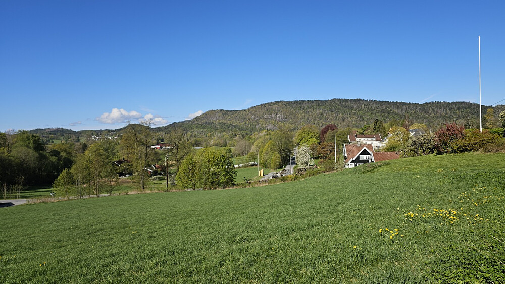 Fri sikt bort på Bergsåsen hvor jeg var i går