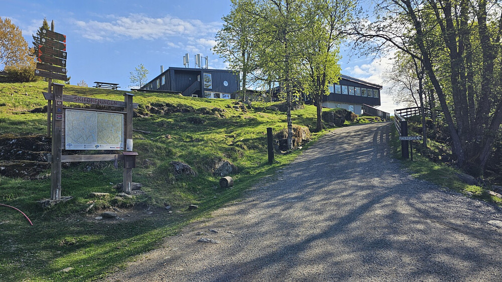 Skiltet og merkede stier gjorde navigeringen lett i dag
