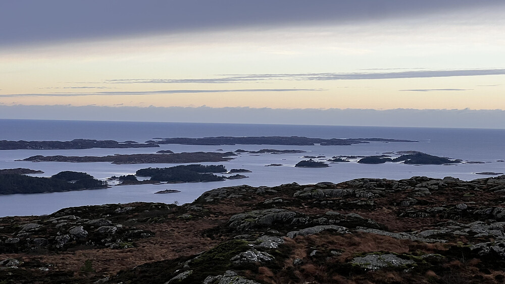 Flott utsikt fra toppen av Byrknesveten