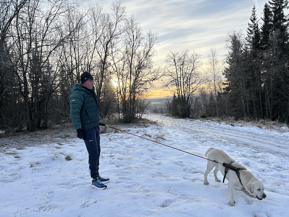 Anders og Storm på Bergstoppen
