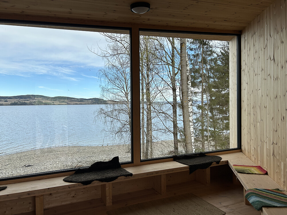 En titt inn i dagsturhytta