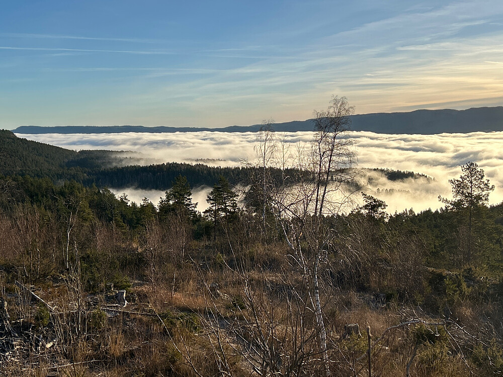 Tåke i Drammen og Mjøndalen, men pent vær i høyden.