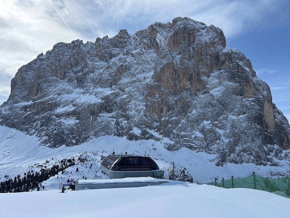 Utsikt fra Piz Sella til Langkofel.
