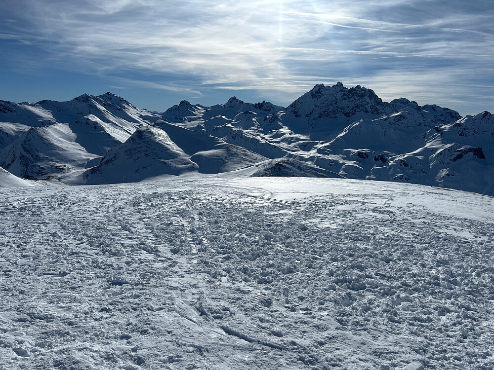 Bildet er fra Piz Val Gronda sett vestover. 
