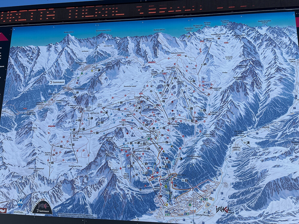 Skiområdet i Ischgl er stort, og strekker seg over til Samnaun i Sveits oppe til venstre i kartet.