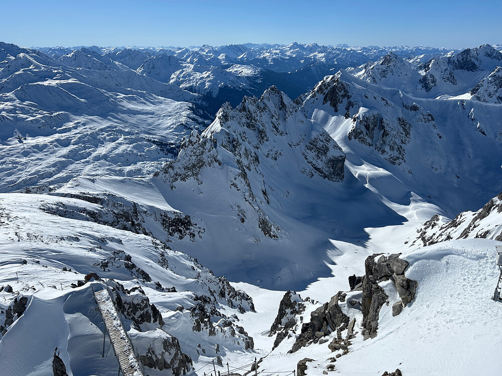 Utsikt fra Valluga på 2809 moh.