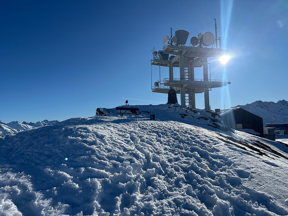 Kort vei opp til toppvarden på Galzig.
