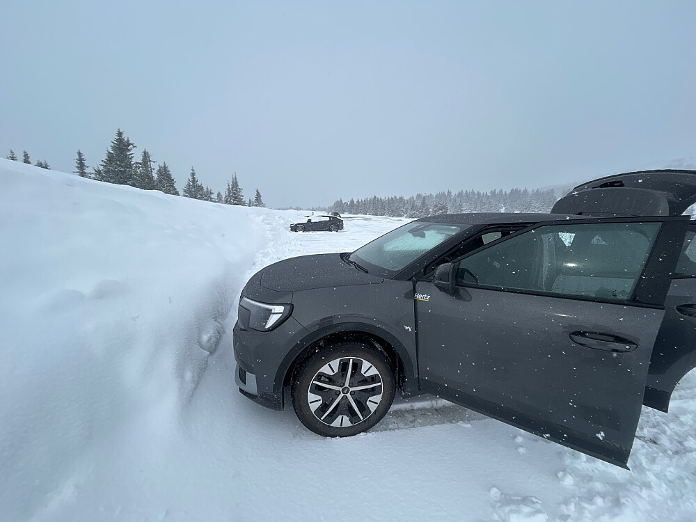 Tilbake på parkeringsplassen.