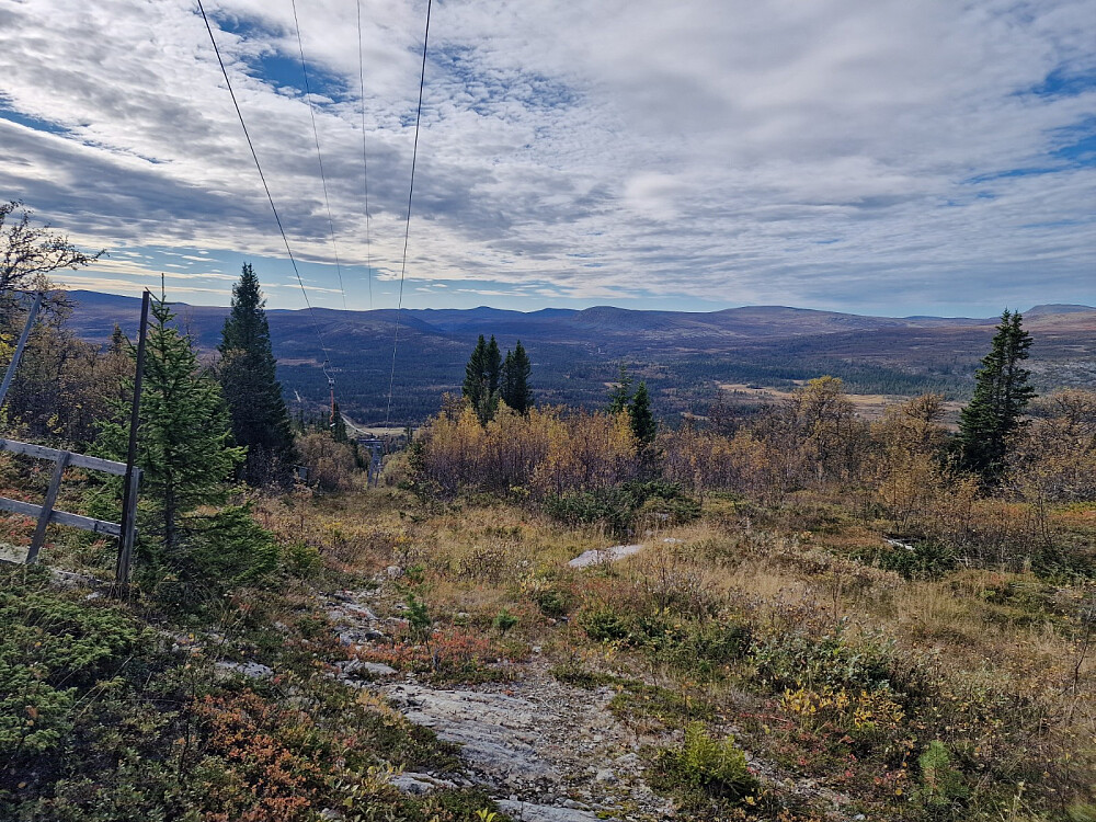 Oppgang i alpinbakken, her heistrasén