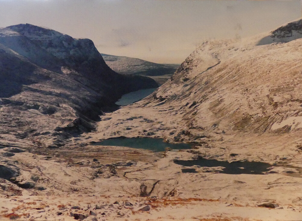 Rondvassdalen fra Salen. De 2 Bergetjønnene nærmest og Rondvatnet lenger bak.