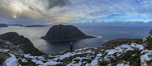 Utsikt fra Rjåhornet mot Skorpa