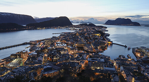 Ålesund sett fra Fjellstua