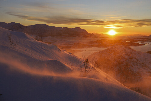 Vakker føyke, på vei ned fra Tilremshatten