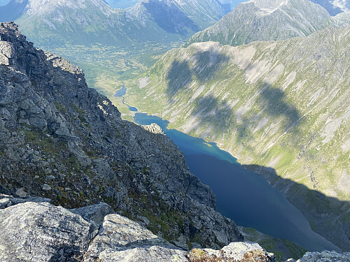 Bilde #16: Utsikt ned i Taskedalen