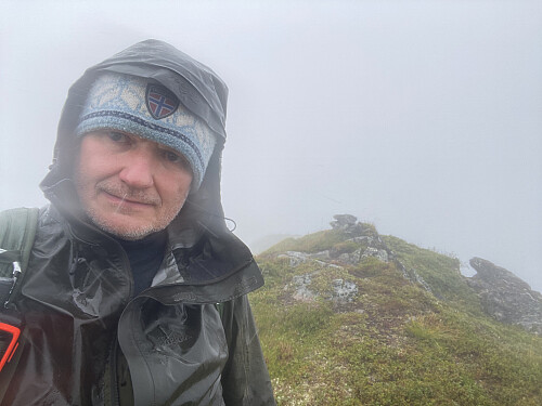 Bilde #16: På toppen av Manfjellet [668 m.o.h.].