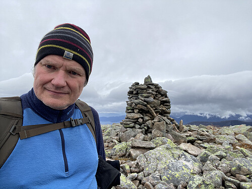 Bilde #14: Ved varden på toppen av Englafjellet [1200 m.o.h.].