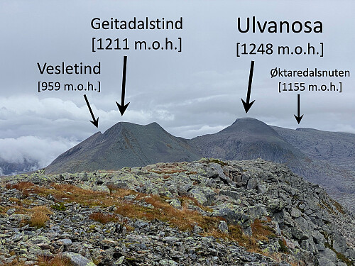 Bilde #15: Utsikt fra Englafjellet over mot Ulvanosa og Geitadalstinden.