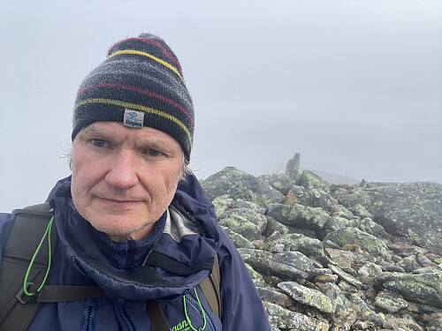 Bilde #26: På toppen av Geitadalstinden [1211 m.o.h.].