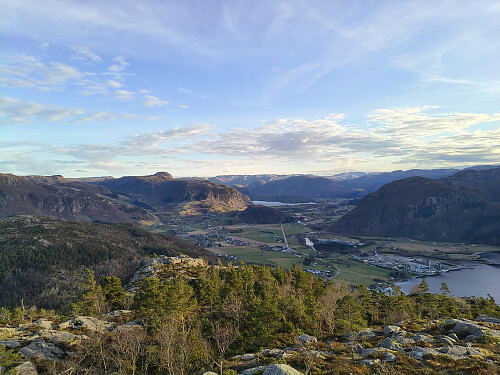 Utsyn mot Årdal.
