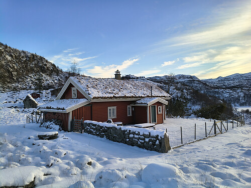 Jørmeland her har det butt folk frå 1600 tallet til 1947.
