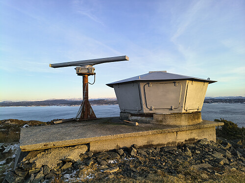 Toppen av Mørkadalsfjellet, 103 moh.