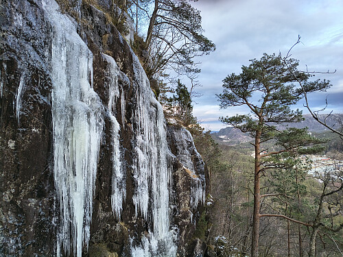 Mykje frosne veggar no for tida.