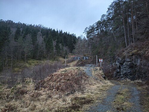 Parkering ved Skyttarbanen i Kallvika.