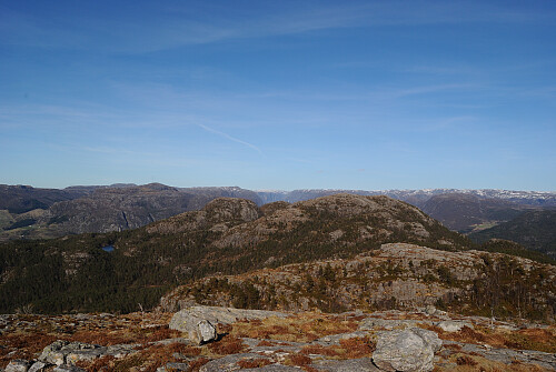 Tilbakeblikk mot Kyrkjeleidfjellet.