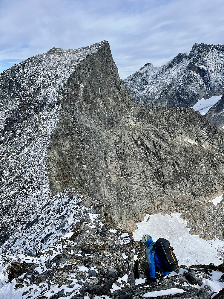 Mot Søre Dyrhaugstind
