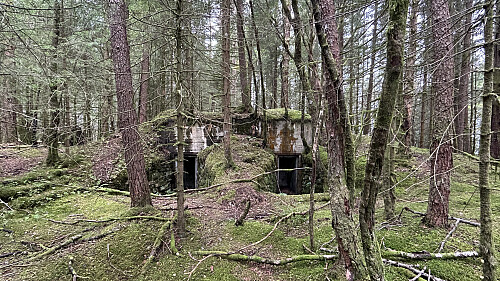 Bunker nr. 2 på ryggen nord for Gjelet