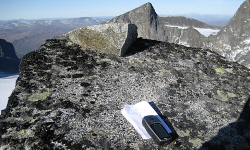 GPS-en bekreftet rett posisjon på Austre Storjuvtinden!