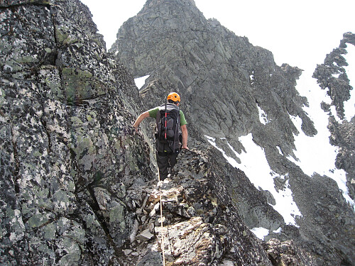 På vei mot Nørdre Soleibotntind som sees i bakgrunnen