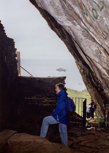 Inne i Sunnivahelleren