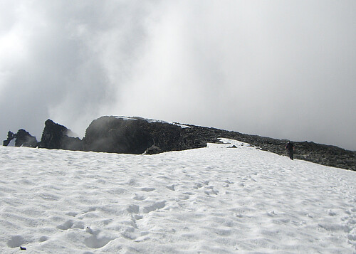 Vi nærmer oss Nørdre Dyrhaugstind